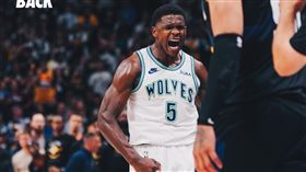 灰狼艾德渥斯。(圖／翻攝自灰狼隊官方X)