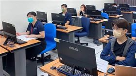 在少子化及高齡化的趨勢下，台灣未來勞動力將供給不足。（圖／桃竹苗分署提供）