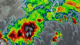 （圖／翻攝自台灣颱風論壇｜天氣特急臉書）