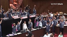 文 周二打擴權1800