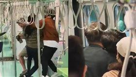  中捷砍人,台中捷運,乘客壓制（圖／翻攝自爆料公社）