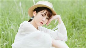 遇女客挑卡片掉淚體會愛要及時，黃小玫《Appreciation》感恩出輯。（圖／好韻多多提供）