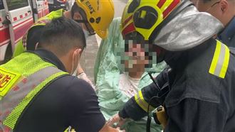 20歲男中捷隨機砍人　送醫哭喊：我不想死