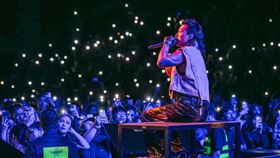 TRASH（圖／華納音樂提供）