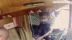 簡姓逃犯搭乘公車前往台北市。（圖／翻攝畫面）