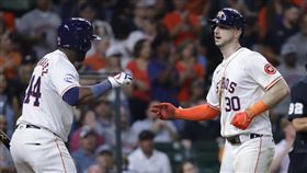 ▲塔克（Kyle Tucker）近3場4轟！17轟獨居大聯盟全壘打王。（圖／美聯社／達志影像）