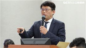 黃國昌立院質詢。（圖／記者楊澍攝影）