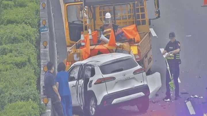 又開輔助駕駛！休旅車國1猛撞緩撞車2送醫