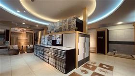 紅螞蟻磁磚在地經銷服務體驗實品美感售後保障（業配勿用）