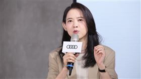 曾寶儀(鄭孟晃)
