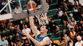 「馬爾他巨獸」德古拉猛轟33分21籃板，助台灣野馬TAT笑納2連勝。（圖／台灣野馬球團提供）