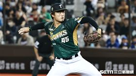 ▲富邦悍將前進大巨蛋，台鋼雄鷹先發投手施子謙。（圖／記者劉彥池攝影）