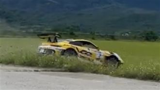 廖老大車隊田野狂飆180　衝入田中毀作物