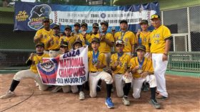 屏東大平玉田少棒聯隊將代表台灣赴美比賽屏東縣大平玉田聯隊奪得貝比魯斯聯盟世界少棒錦標賽全國選拔賽冠軍，拿下赴美比賽資格，但出國遠征經費高達新台幣約500萬元，所幸近日出現一名善心女士一口氣捐贈480萬元，助小將出國比賽。（大平國小提供）中央社記者李卉婷傳真  113年5月25日