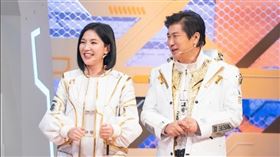 胡瓜與主持人Sandra。翻攝自IG