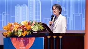 副總統蕭美琴今（26）日出席「2024 AMWC Asia-TDAC臺灣皮膚科醫學會春季學術研討會」開幕活動。（圖／總統府提供)