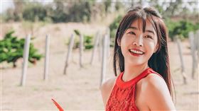 小嫻。（圖／翻攝小嫻臉書）