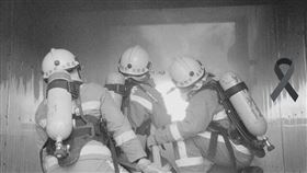 新竹市2勇消救災殉職 消防局臉書封面改黑白照慟悼