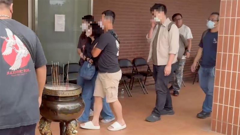 新竹勇消殉職！李妻大哭⋯攙扶見最後一面