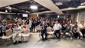 南港警深入基督教會「榮耀堂」來「識詐」宣導　（圖／翻攝畫面）