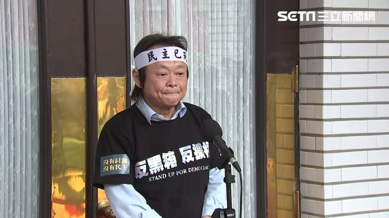 白狼座車現蹤立院外！王世堅放狠話這樣說