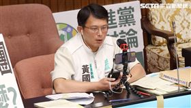 ▲0528立法院議場黃國昌直播（圖／記者楊澍攝影）