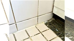 浴室,黴菌,發霉,膠條（示意圖／取自photoAC）