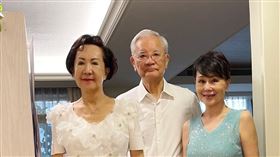 連戰近照曝光。（圖／翻攝自張琍敏臉書）