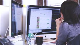 工作、職場、老鳥、菜鳥。（示意圖／翻攝自pixabay）