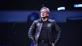 台北國際電腦展  黃仁勳現身分享（1）輝達（NVIDIA）執行長黃仁勳1日下午現身台北南港展覽館，受邀擔任2023台北國際電腦展主題演講特別來賓，向大眾分享最新資訊。中央社記者王飛華攝  112年6月1日
