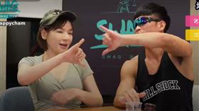 陳沂與壹柒柒比大小（圖／翻攝SWAG）