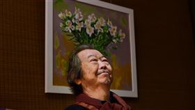 雷驤發表新書　分享創作經歷（1）擁有畫家、作家、導演多種身分的創作者雷驤27日在台北紀州庵舉行「風景－昨日的‧今日的」畫展揭幕暨新書發表會，由於他剛經歷過一場大病，他在會中除暢談創作過程，也分享戰勝病痛的經驗。中央社記者王飛華攝　110年1月27日