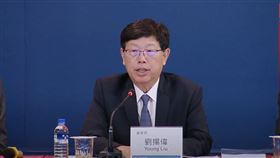 鴻海今（31）日舉行股東會，由董事長劉揚偉親自主持。（圖／記者王翊綺攝影）