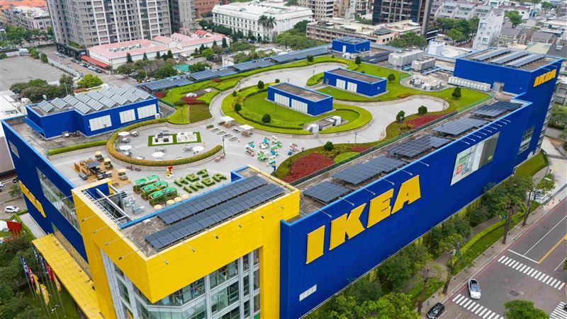 台中新景點！全球首座IKEA空中花園來了