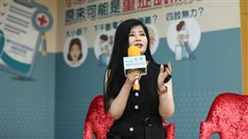 梁采葳分享發病的辛苦過程。（圖／台灣肌無力症關懷協會提供）