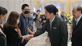 殉職,晴空匯,總統,拈香（圖／翻攝畫面）