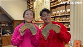 ▲阿白和凱揚與大的筊合照（圖／寶島神很大）

