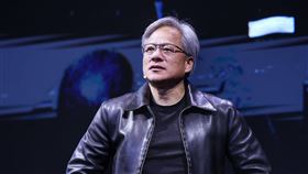 台北國際電腦展  黃仁勳現身分享（1）輝達（NVIDIA）執行長黃仁勳1日下午現身台北南港展覽館，受邀擔任2023台北國際電腦展主題演講特別來賓，向大眾分享最新資訊。中央社記者王飛華攝  112年6月1日