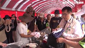 響應「舊鞋救命」活動　黃偉哲籲將愛心送往非洲