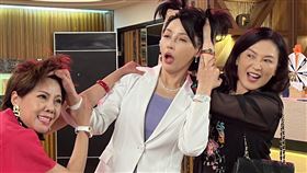 藝人姚黛瑋、李沛綾跟錦雯在《愛的榮耀》上演全武行。（圖／民視提供）