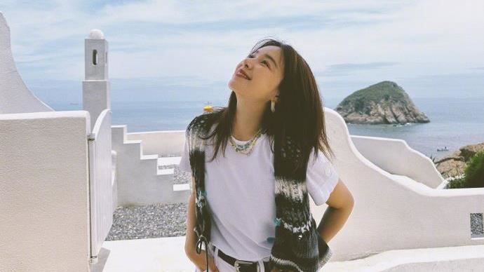 舊愛分手：你愛大海我愛過你！女星突自嘲