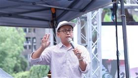 呱吉參與立院外抗議。（圖／記者楊澍攝影）