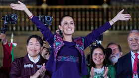 薛恩鮑姆成為墨西哥史上首位女總統。（圖／路透社／達志影像）
