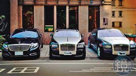 陳政谷集團擁多輛名車，且因曾遭綁架，斥資千萬元打造賓利防彈車，顯見身價驚人。