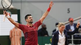 ▲喬科維奇（Novak Djokovic）闖進法網8強，拿下生涯大滿貫第370勝。（圖／美聯社／達志影像）