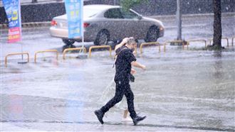 雷雨快又急「擴散到平地」　冰雹熱區曝