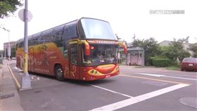 必做)遊覽車司機大缺工! 雲科大生開交通車試水溫