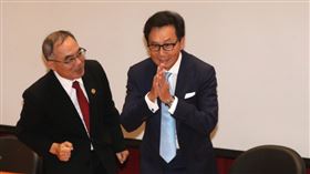 ▲富邦集團董事長蔡明忠5日出席與臺大風險中心舉辦「富邦永續大未來論壇」。（圖／CTWANT）