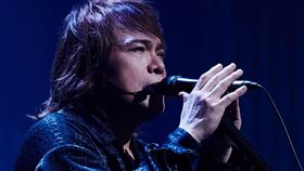 伍佰自編自導自演《成功之路》將在北流演出。（圖／月光音樂提供）