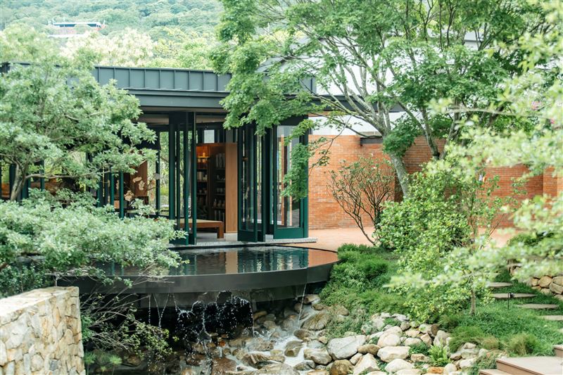 POUYUENJI HILLS《PLAY KITCHEN》6月15日起試營運,季裕棠與來自世界各地顧問團隊共同打造。(圖/飯店旅宿業者提供)